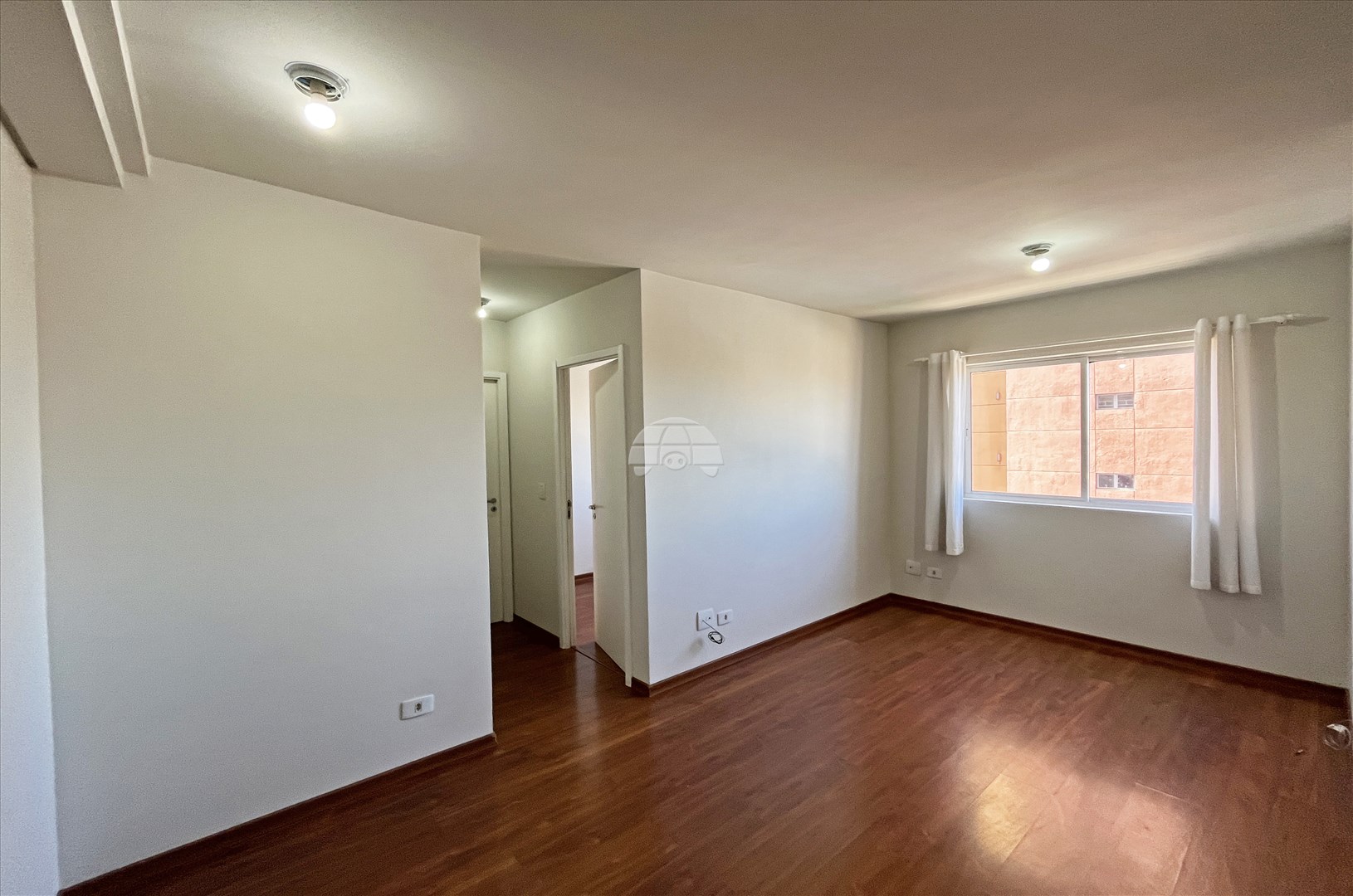 Apartamento para alugar em Capão Raso, Curitiba — Portal Chave Fácil