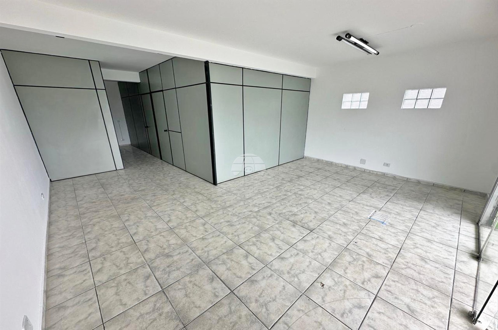 Sala/Conjunto Comercial para alugar em Jardim Bandeirantes, Colombo — Portal Chave Fácil