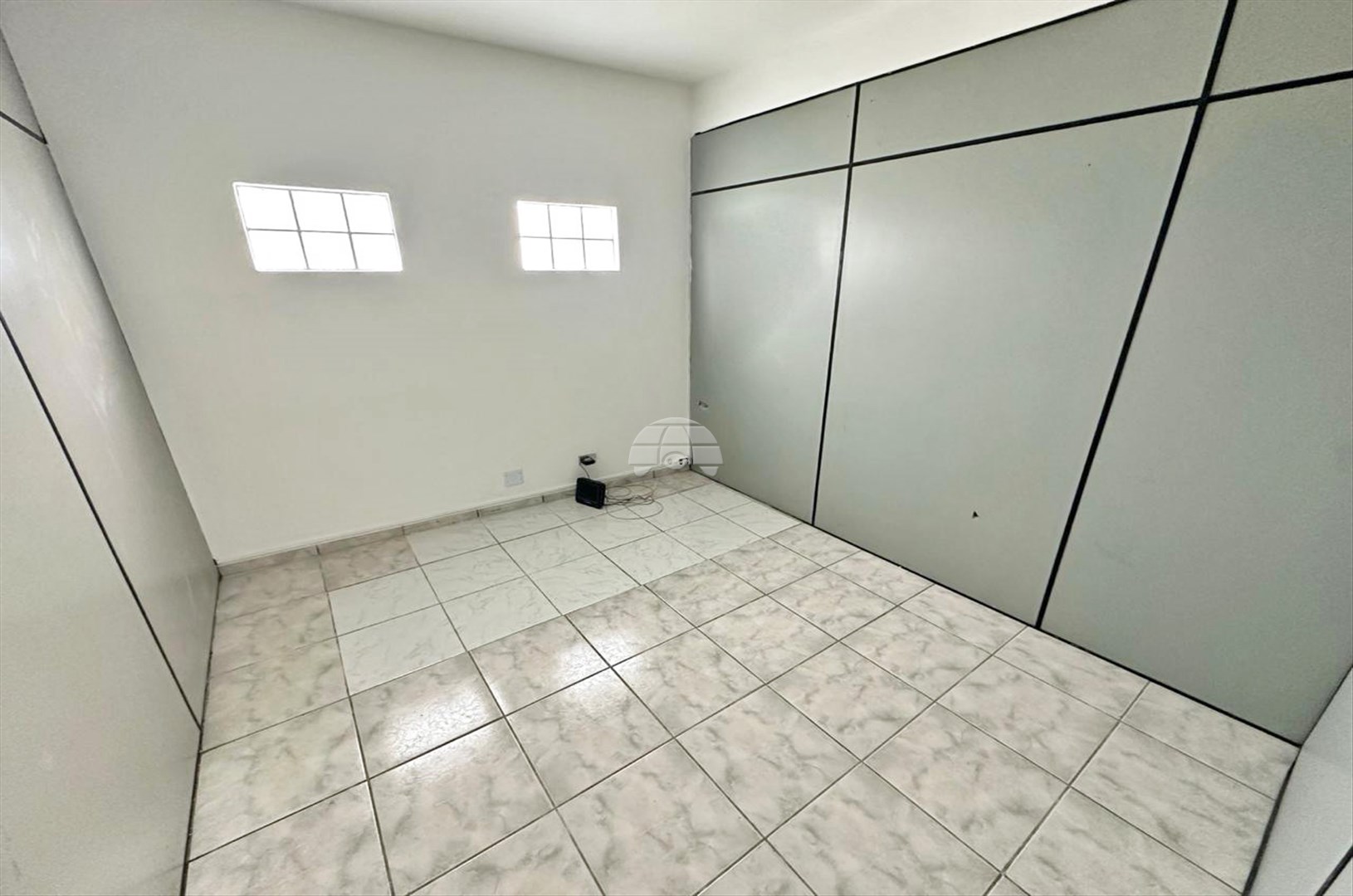Sala/Conjunto Comercial para alugar em Jardim Bandeirantes, Colombo — Portal Chave Fácil